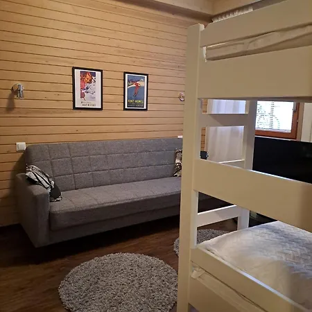Rukan Taiga, 2 Rinnelippua *